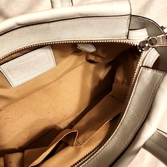 COACH white crossbody - Picture 4 of 15